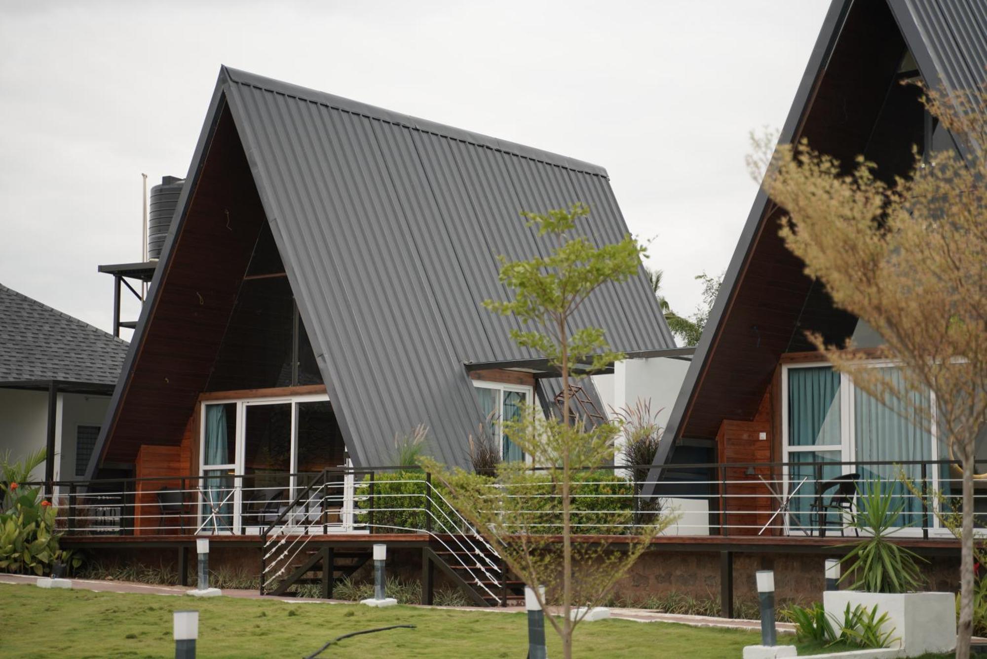 Q Mango Resort Ramanagara Exterior photo